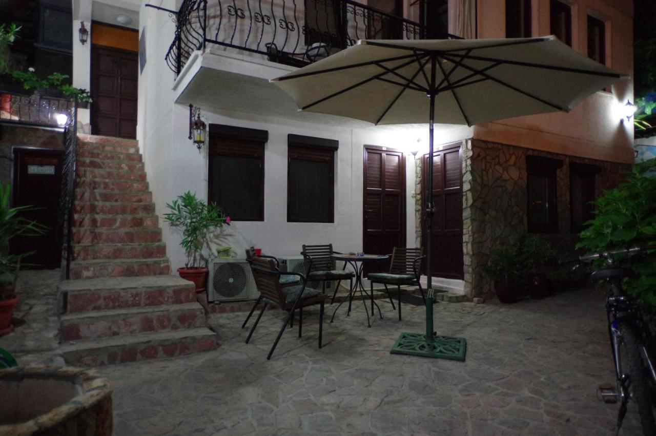 Villa Dudinka Ohrid Bilik gambar